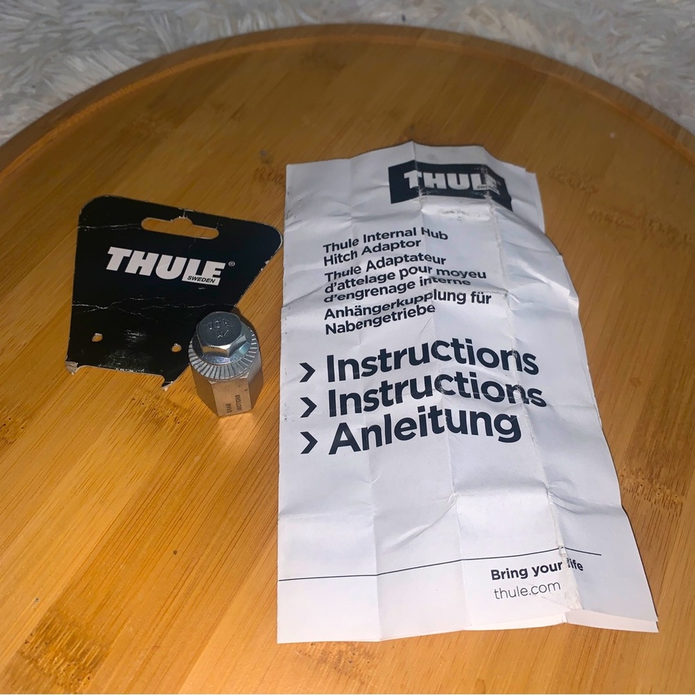 Thule Internal Hub Hitch Adapter